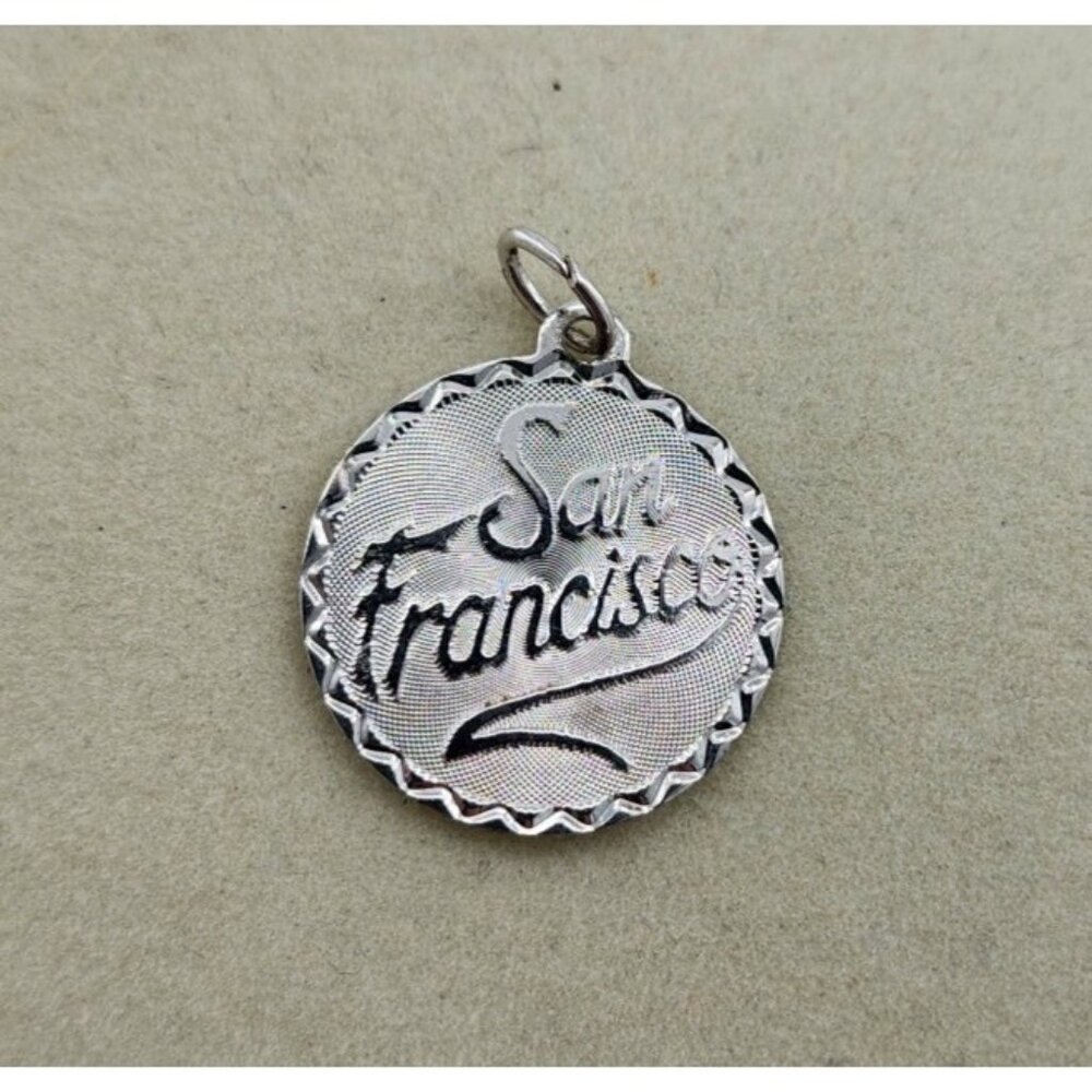 Vtg Crea Sterling Silver‎ "San Francisco" Round Pendant Bracelet/Necklace Charm